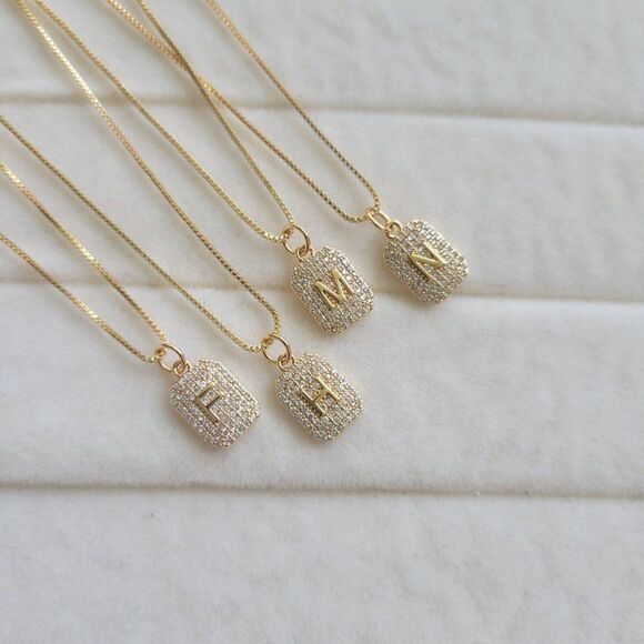 Gold Filled Initial Letter Necklace 18 Inch Box Chain - Picture 6 of 6